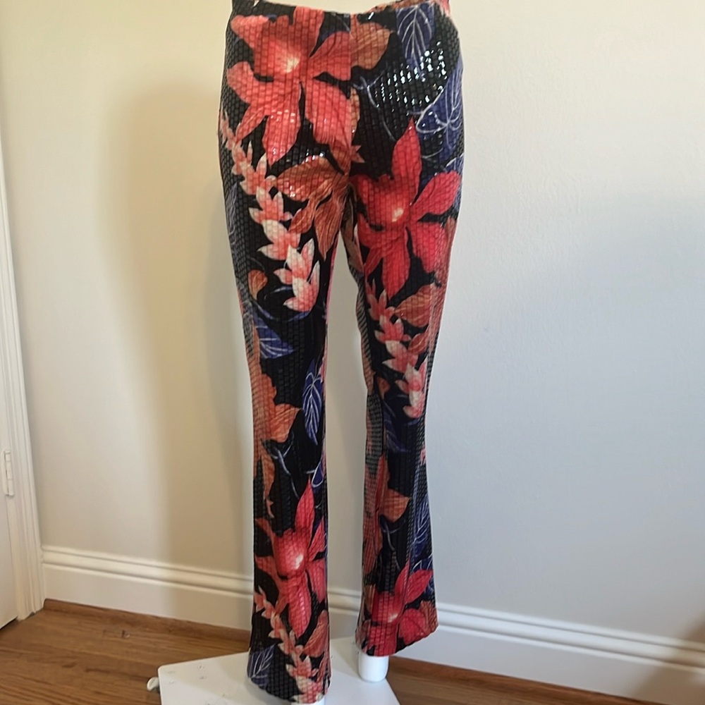 CACHE insane vtg floral shiny floral pants